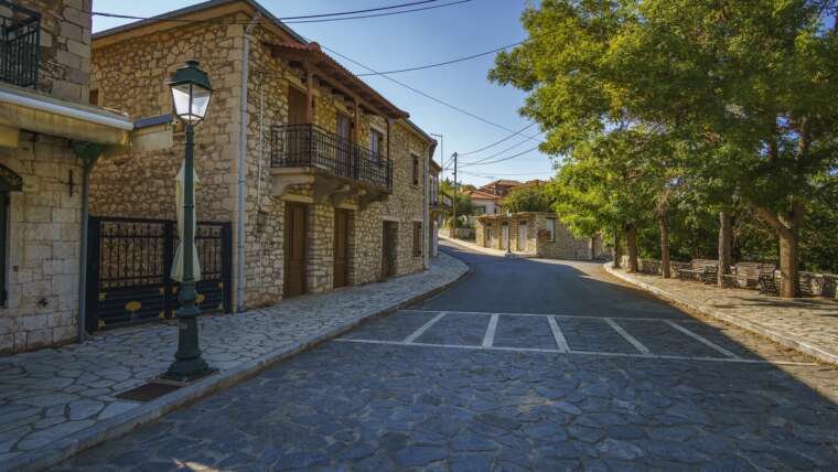 ΕΛΛΗΝΙΚΟ